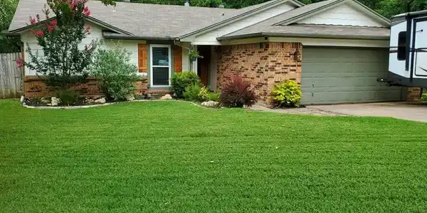 604 Rolling Ridge Court