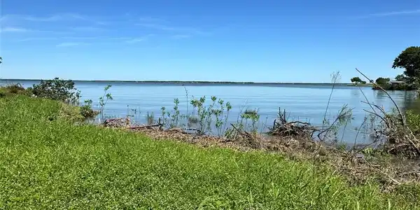 Lot 52 Paradise Cove