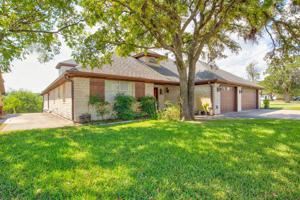 405 Peninsula Court