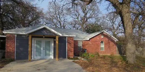 7248 Courtney Drive