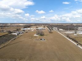 6529 W US Highway 377 Highway W