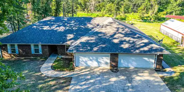 2037 SE County Road 3310