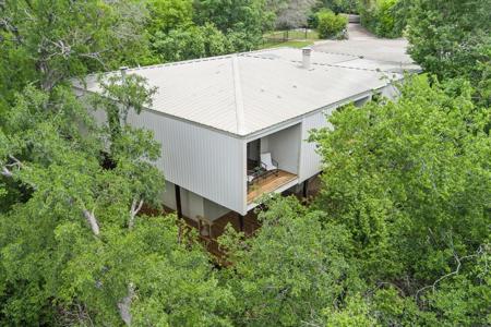 3020 N 43rd Street