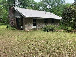 409 Lakeview Drive