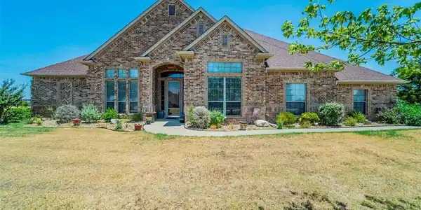 3417 N Bay Breeze Lane