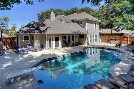 2937 Sweet Briar Street