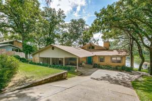 5598 Bayshore Drive
