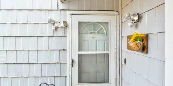 636 Harbor Drive