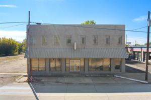 816 W Erwin Street