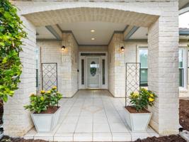 1002 Lady Amber Court