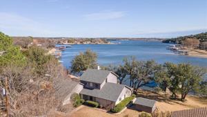 1406 E Tioga Court
