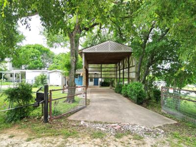 111 Private Road 127