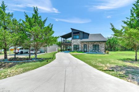 192 Ila Drive