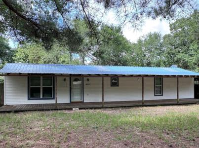 6107 Apache Drive