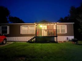 860 E Aquarius Court