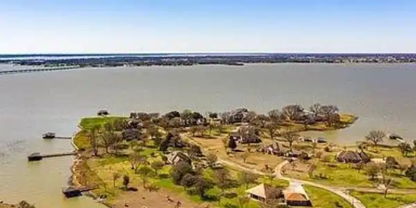 401 Pecan Point Drive
