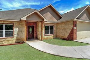 2707 Flora Lane