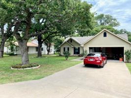 3707 Winding Way