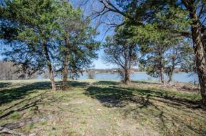 15 Tonkawa Trail