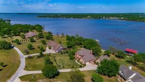 222 Lago Lane