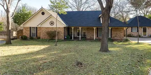 7505 Woodside Hill Court