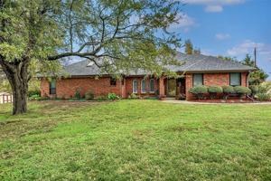 35 Oasis Drive