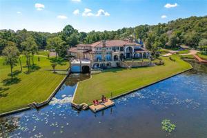 4425 Cascades Shoreline Drive