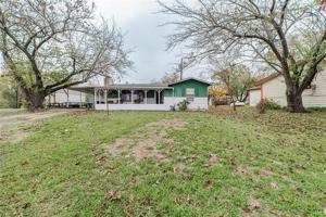 8175 Lakeview Circle