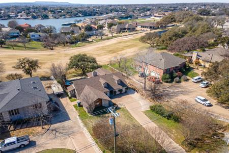 4025 Fairway Drive