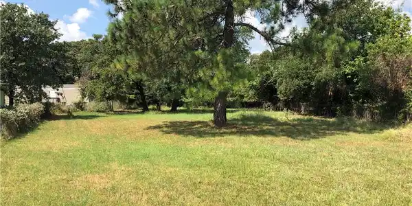 1735 Pelican Oval E