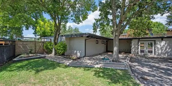 2708 Skyline Drive
