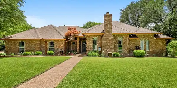 7417 Lochwood Court