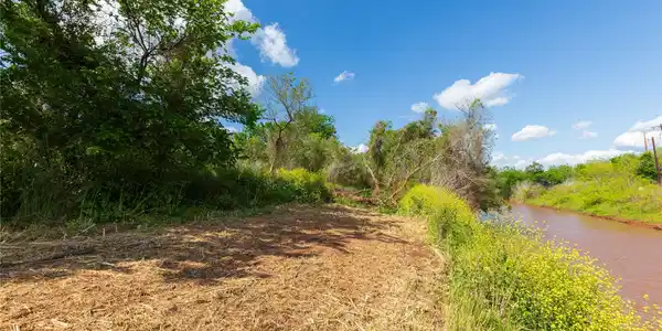 Image 4 Image 4