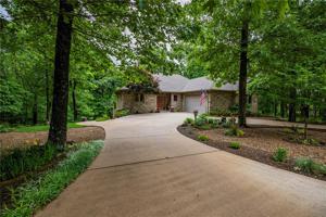 9 Stonehaven Drive