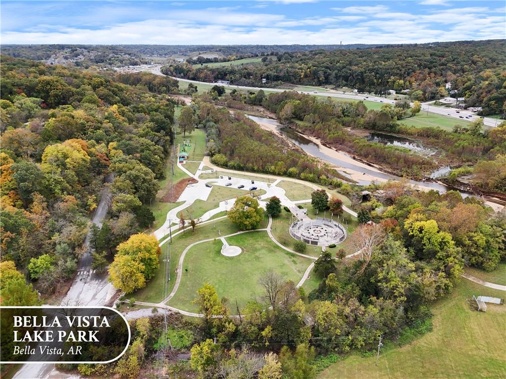 Image 3: Bella Vista Amenity