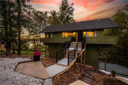 8485 Cedar Terrace