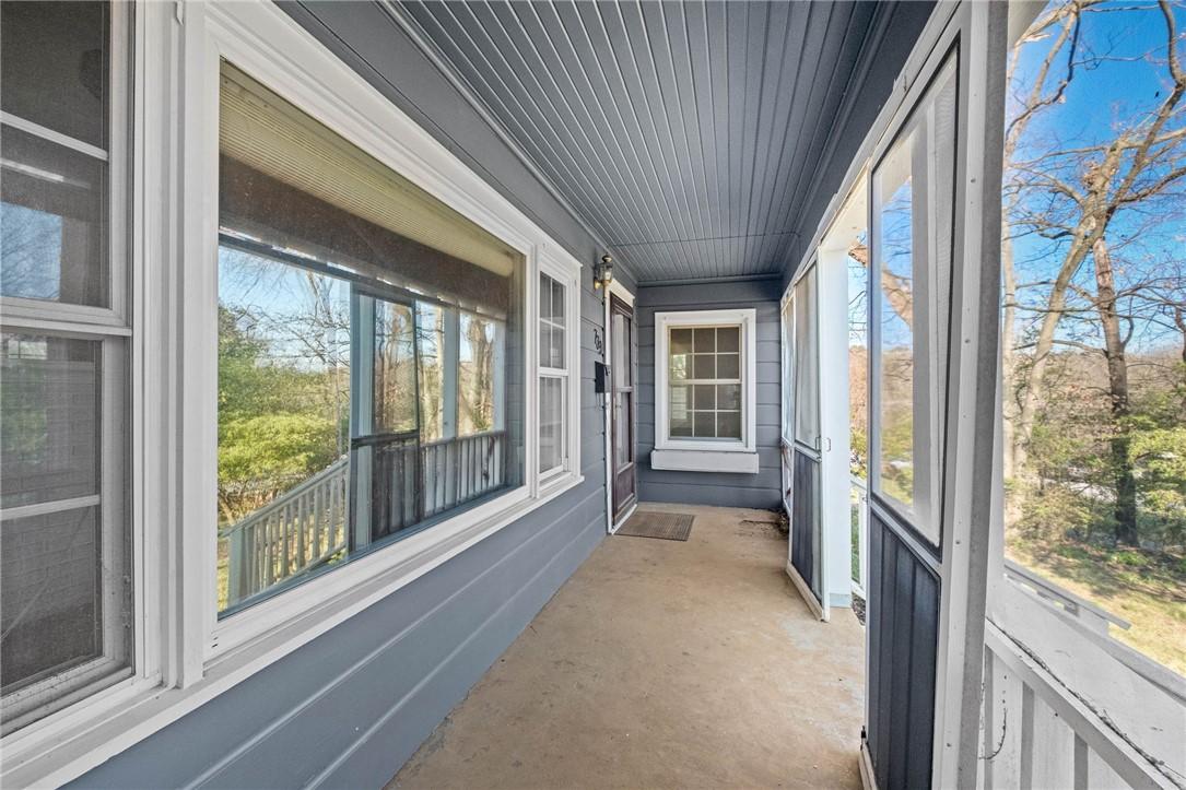 Image 3: View of unfurnished sunroom