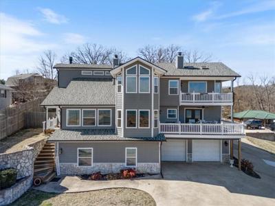 8271 S Lakeshore Drive