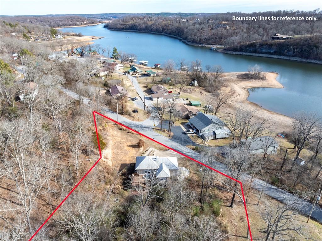 Image 1: Boundary lines for reference only.