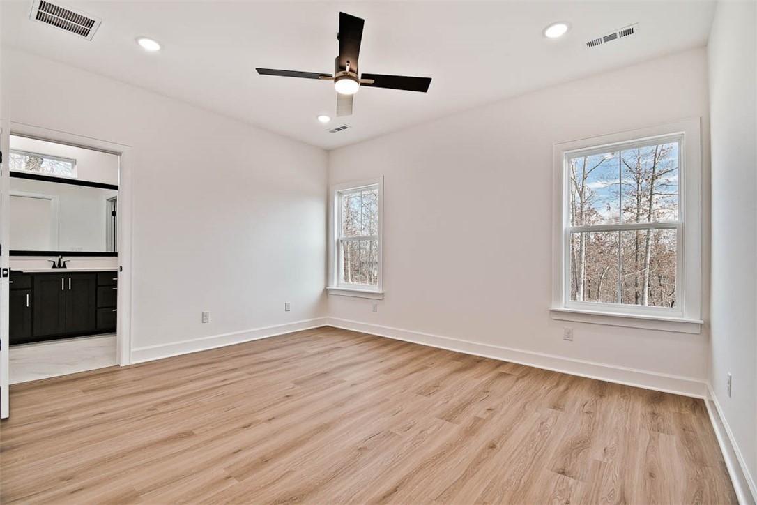 Image 4: Sample Photo: Same plan, final finishes may vary