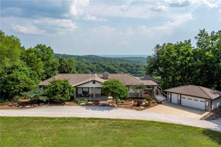 12869 Lodge Drive