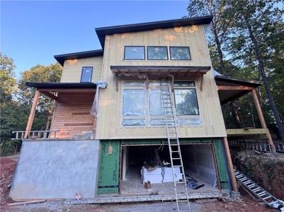 8 Selkirk Circle