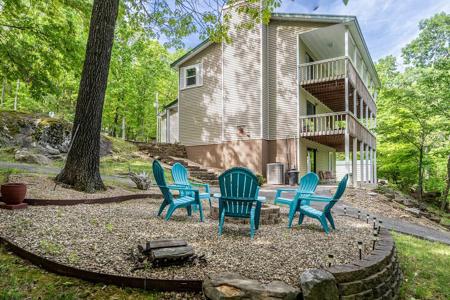 21995 Indian Bluff Road