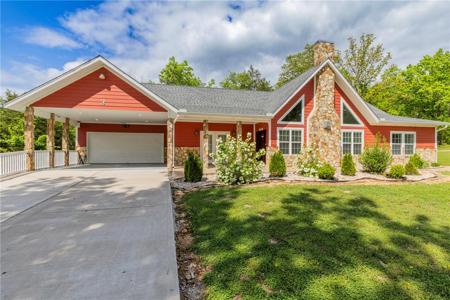 3 Leatherwood Drive