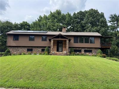 204 Shoreline Drive