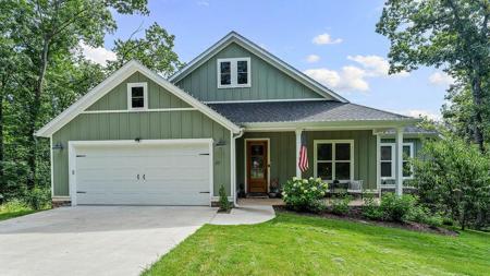49 Argyll Drive