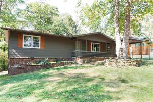 4 Bosworth Circle