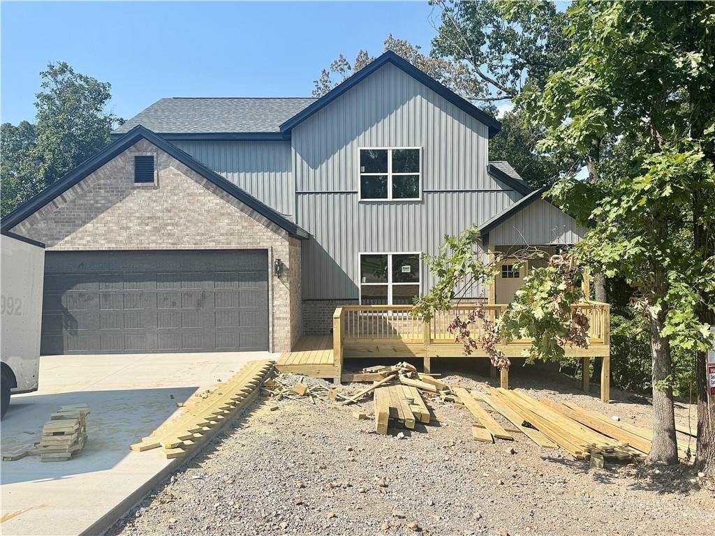 Image 1: Enjoy this beautiful secluded lot!