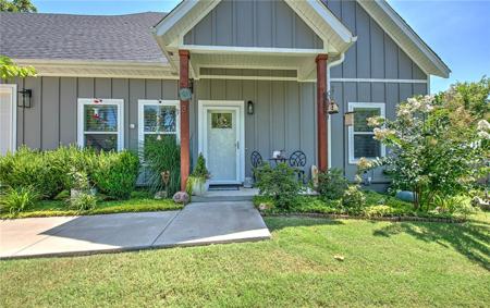 3 Dundonald Lane