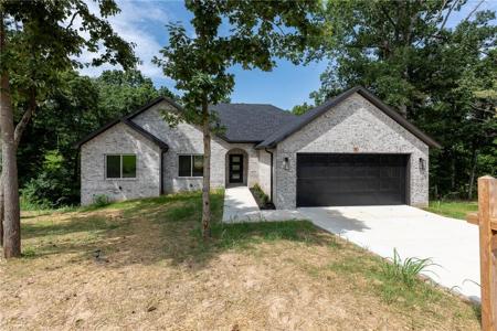 5 Florence Circle
